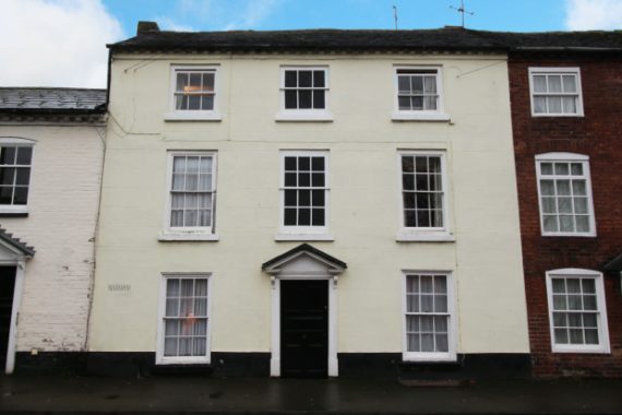 4 Bedroom Town House